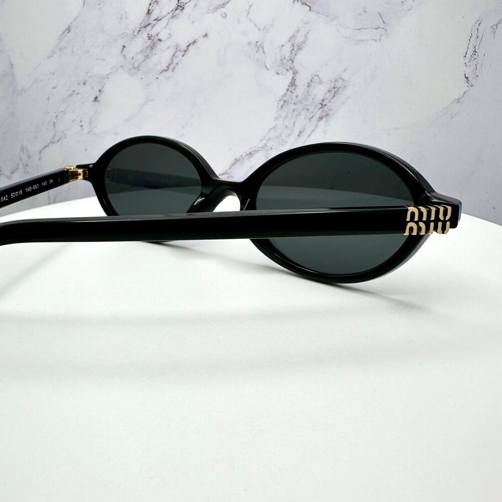 New MIU MIU Sunglasses Black Acetate Slim Round Gold Metal Logo Authentic Women - Picture 5 of 16